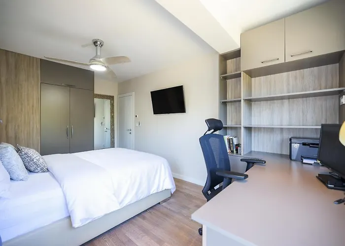 Deja Blue- Free Garage Parking Apartament