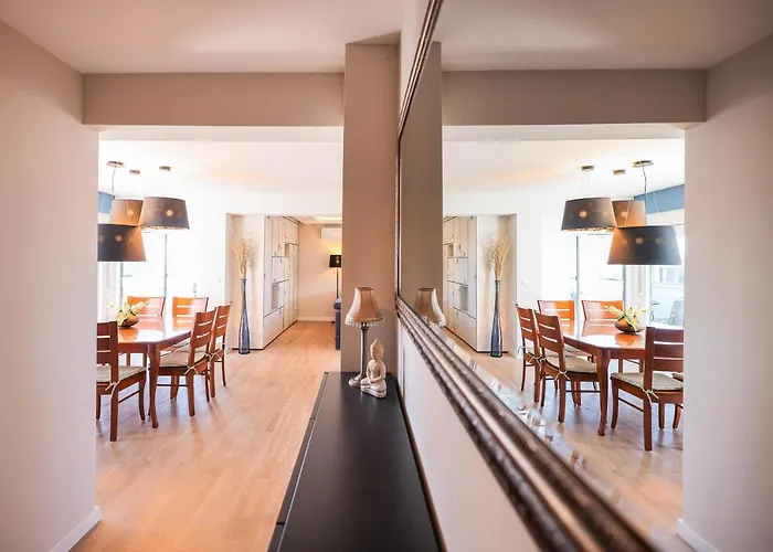 Deja Blue- Free Garage Parking Apartament *