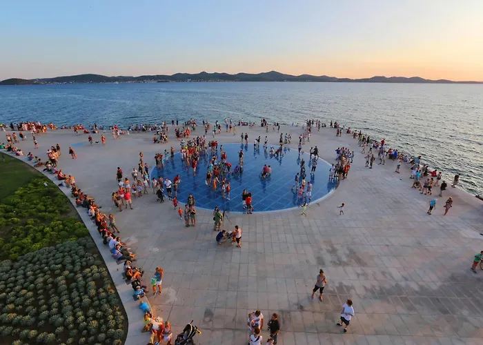 Deja Blue- Free Garage Parking Apartament